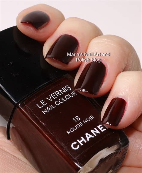 chanel neglelak 18 rouge noir|chanel dark purple nail lacquer.